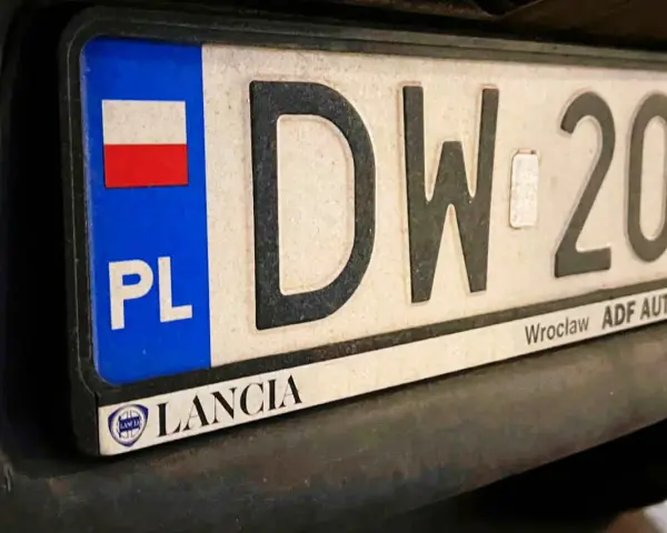 Tablica rejestracyjna DW 209, PL. Wrocławska rejestracja pl jakie miasto? Lancia.
