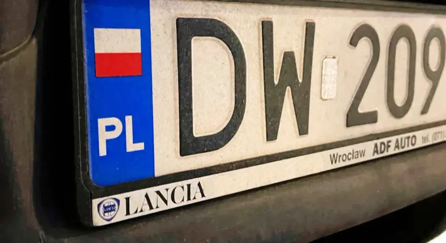 Tablica rejestracyjna DW 209, PL. Wrocławska rejestracja pl jakie miasto? Lancia.